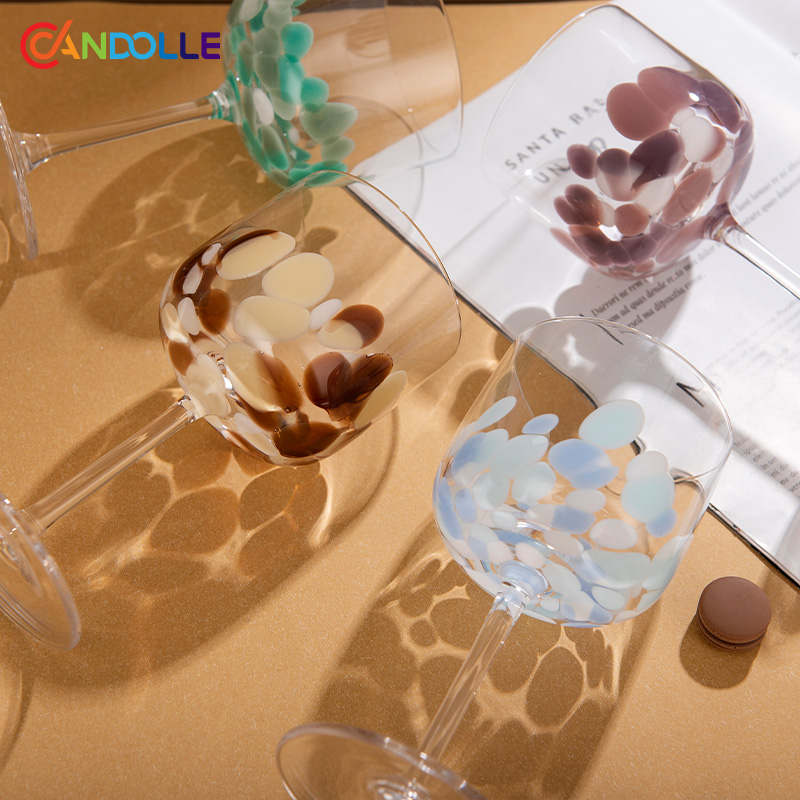 330ml Artistic Stemmed Colorful Dotted Crsytal Cocktail Glasses for Gifting 330ml Artistic Stemmed Colorful Dotted Crsytal Cocktail Glasses for Gifting