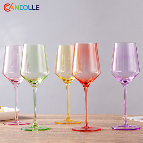 Sprayed Glass vs Colored Glass: Key Differences Sprayed Glass vs Colored Glass: Key Differences