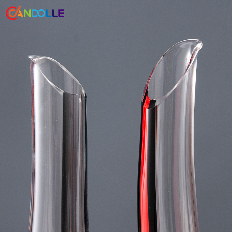 1200ml Hand-blown Crystal Hollow Heart Wine Decanter for Wine Tasting 1200ml Hand-blown Crystal Hollow Heart Wine Decanter for Wine Tasting