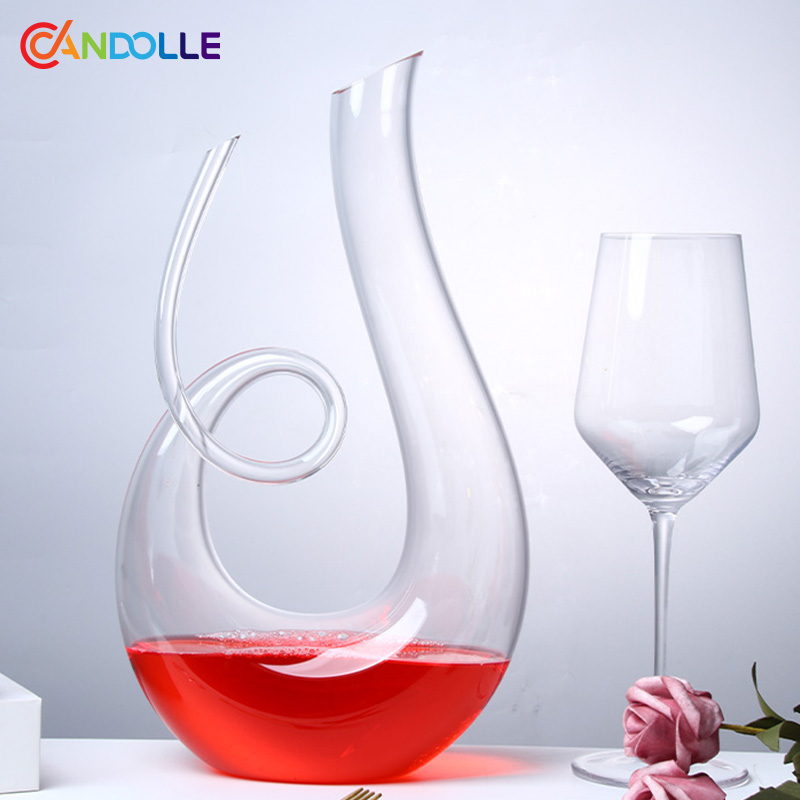 1200ml Swan-shaped Spiral Decanter Set With Crystal Red Wine Glasses 1200ml Swan-shaped Spiral Decanter Set With Crystal Red Wine Glasses
