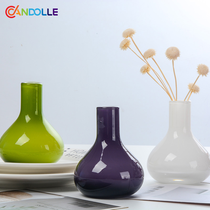 100ml Crystal Small Bud Glass Vase with Solid Color Retro Style 100ml Crystal Small Bud Glass Vase with Solid Color Retro Style