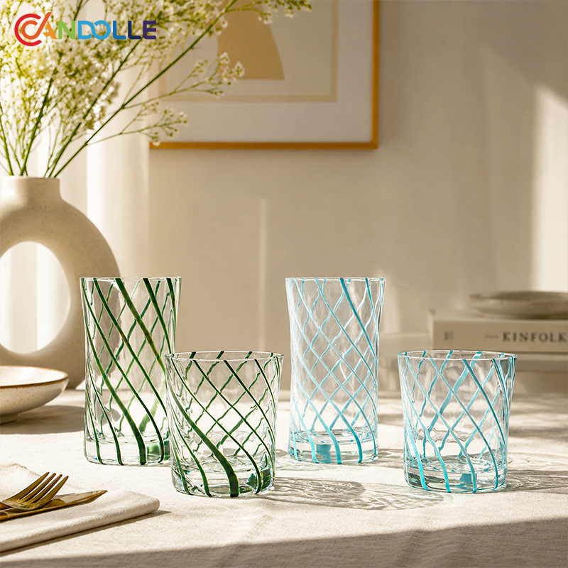 275ml/455ml Clear Drinking Glass with Green Twist Stripes 275ml/455ml Clear Drinking Glass with Green Twist Stripes