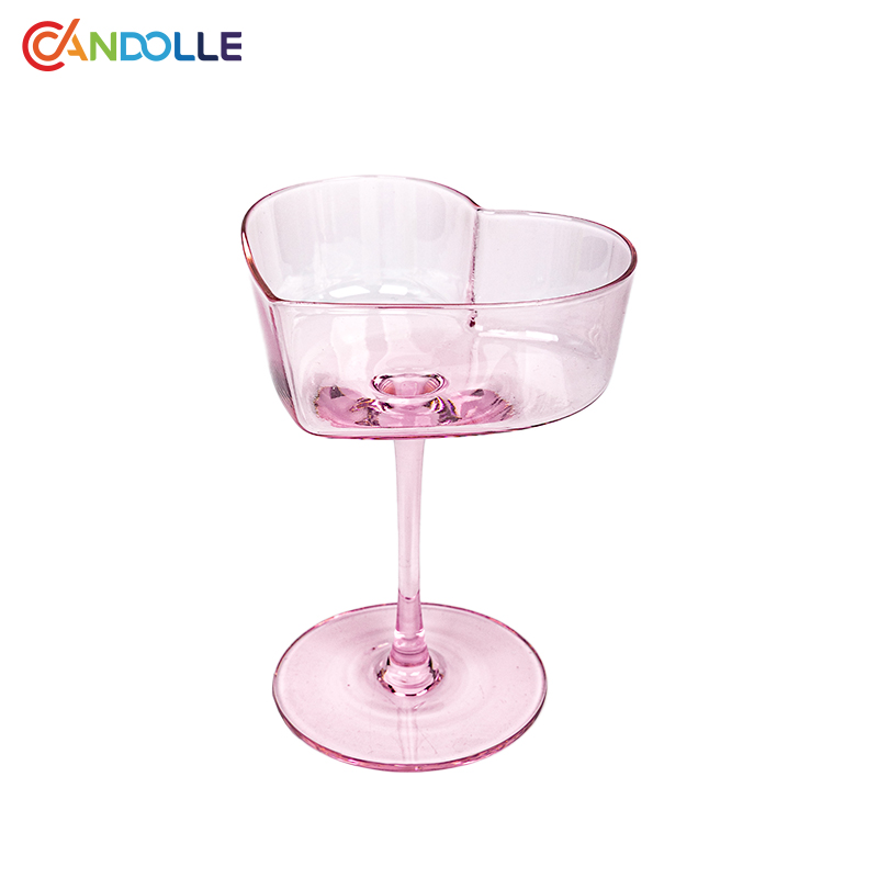 230ml Erbium Pink Heart Shaped Coupe Cocktail Glass for Valentine's Day