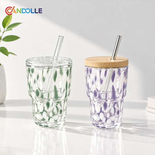 The New Glass Mason Jar Mug Is Gradually Becoming a Trend The New Glass Mason Jar Mug Is Gradually Becoming a Trend