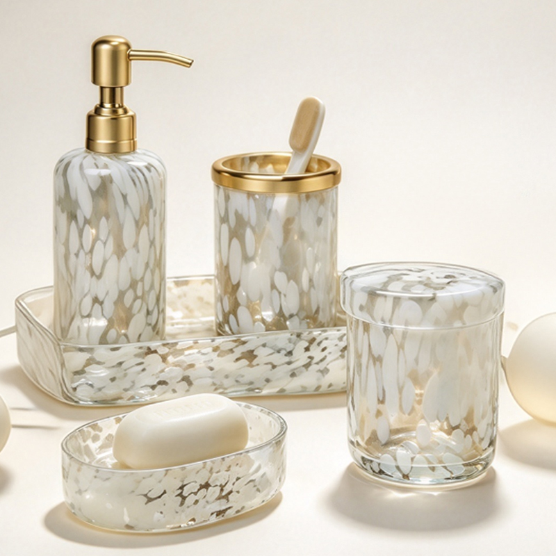 Glass Bathroom Accessories to Revitalize Your Bathroom Space