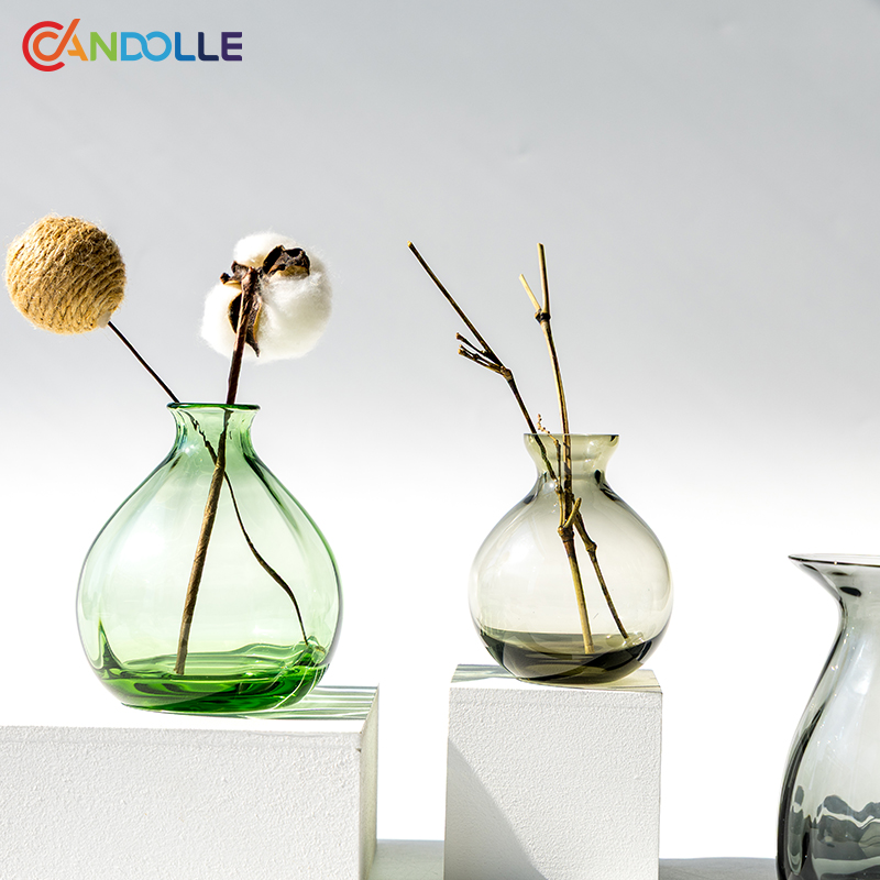 Dual-Use Tinted Mini Glass Vases Dual-Use Tinted Mini Glass Vases