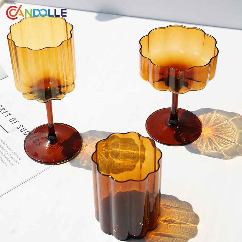 Amber Wavy Floral Rim Wine Glasses Set Amber Wavy Floral Rim Wine Glasses Set